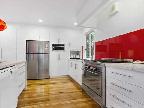 Lous Folly Inground Pool & Air Conditioned - Perisher Accommodation 6