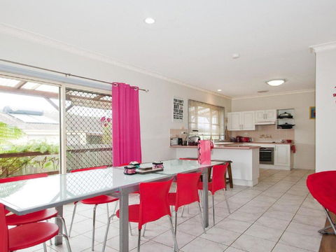Life Of Riley & Darcey Ideal For Pets - Perisher Accommodation 1