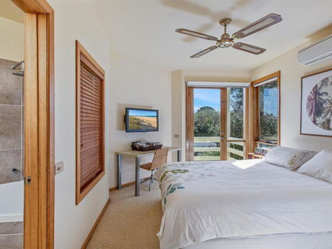 Maldas Retreat Air Con Fireplace & Outdoor Spa - Perisher Accommodation 6