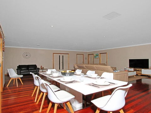 Sandlewood Breeze Spacious Entertainer - Perisher Accommodation 2