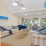 Sandy Shores Character Charm Outdoor Spa - Perisher Accommodation 0