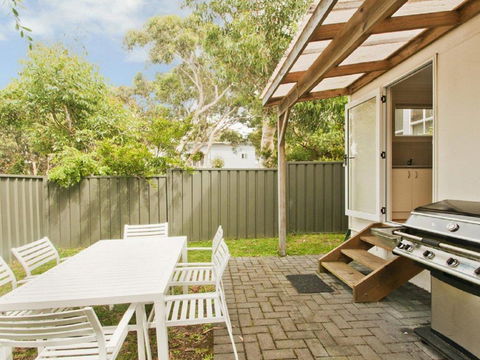 Sea Whispers A Real Native Outlook - Perisher Accommodation 5