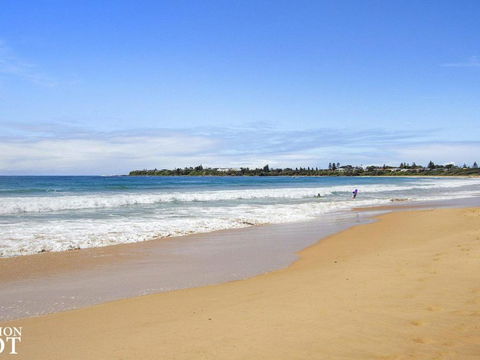 Sea Bird Close To Beach Shops & Cafes - Perisher Accommodation 6