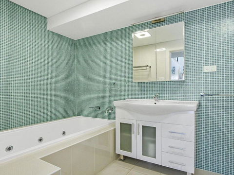 Serene Spacious Air Conditioned Accommodation - Perisher Accommodation 2