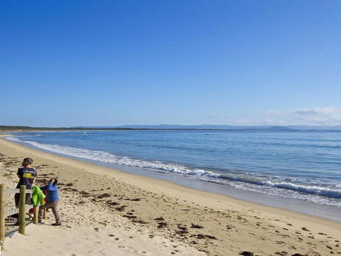 Seahorse Beach Just 550m From House - Perisher Accommodation 3