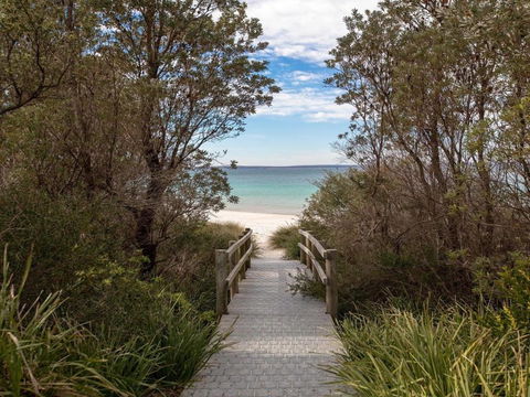 Sienna By The Sea Spacious Coastal Getaway - Perisher Accommodation 3