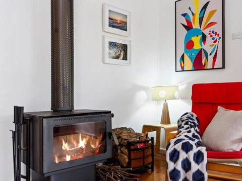 Silvermere Cottage A Cosy Family Getaway - Perisher Accommodation 1