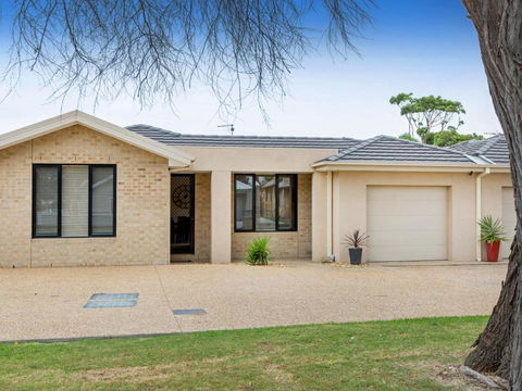 COASTAL HAVEN DROMANA - Perisher Accommodation 6