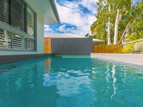 CANOPY HOUSE At PALM COVE - Perisher Accommodation 4