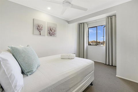 CANAL HOME NEAR MOOLOOLABA Kooringal - Perisher Accommodation 2