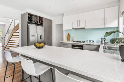 BANGALOW MORNINGTON - Perisher Accommodation 2