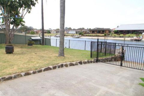 Cater Waterfront - Perisher Accommodation 3