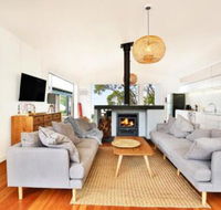 Ayana Beach House Pet Friendly Opposite Beach - Perisher Accommodation
