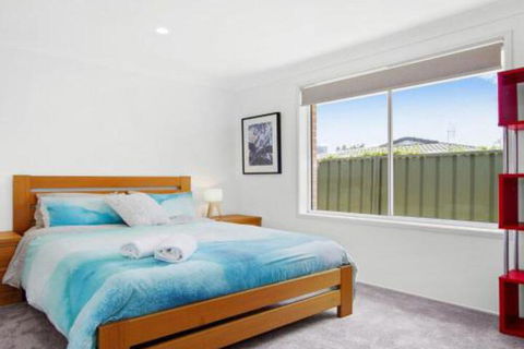 Karelda Absolute Waterfront Pet Friendly Property - Perisher Accommodation 2