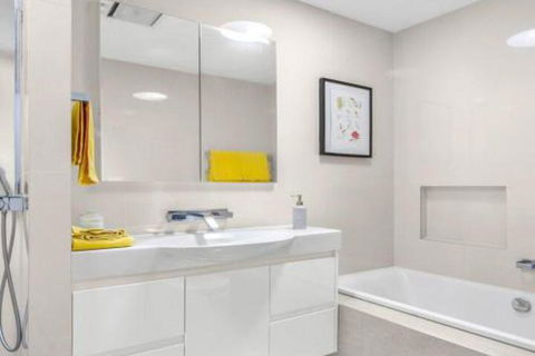 Karelda Absolute Waterfront Pet Friendly Property - Perisher Accommodation 6