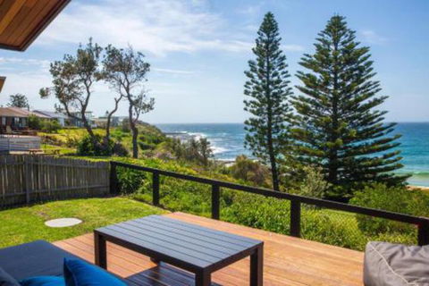 Seaview Pet Friendly With Stunning Views 1 Min To Beach - Perisher Accommodation 4