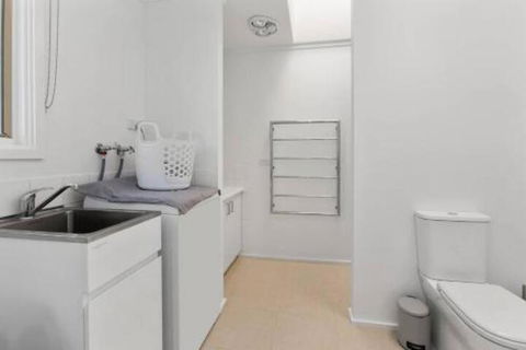 COASTAL HAVEN Panoramic Ocean Views - Perisher Accommodation 6