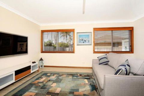 Shores Pet Friendly 1 Min Walk To Beach - Perisher Accommodation 4