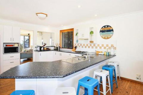 Shores Pet Friendly 1 Min Walk To Beach - Perisher Accommodation 3