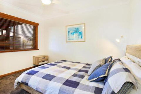 Shores Pet Friendly 1 Min Walk To Beach - Perisher Accommodation 5
