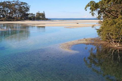 Kingfisher Pet Friendly 10 Mins To Hyams Beach - Perisher Accommodation 6