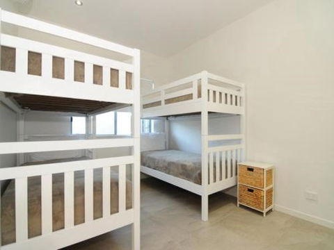 BEACH RETREAT At PALM COVE - Perisher Accommodation 5