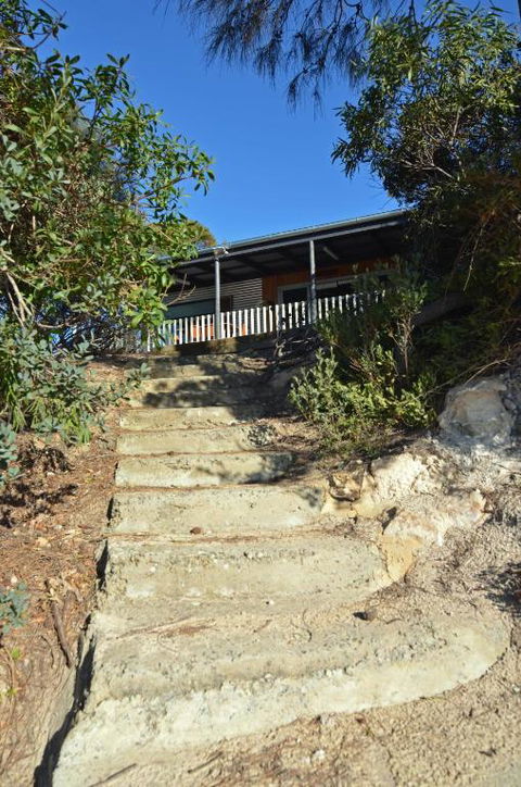 CDC 625 Beach House Incl.rear 2BR Studio - Perisher Accommodation 2