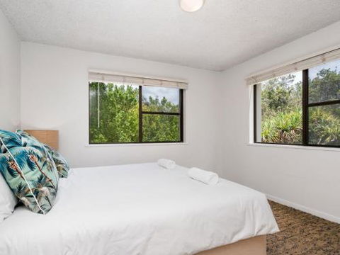 EAST COAST ESCAPES Byron Beachfront - Perisher Accommodation 0