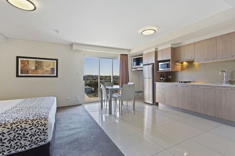 CBD Luxury Accommodation - Perisher Accommodation 2