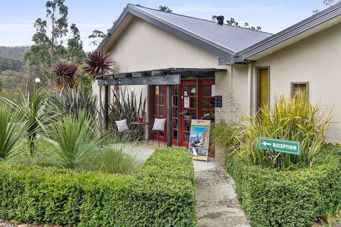 Oyster Cove Chalet - Perisher Accommodation 2