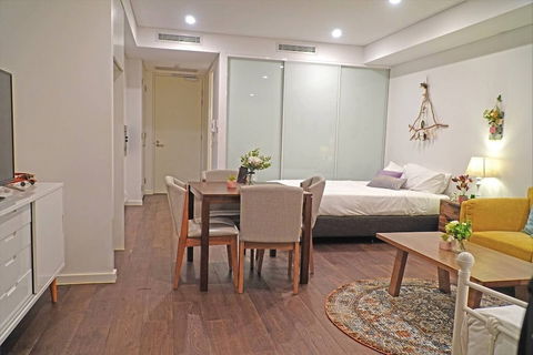 C08-darling Harbour Studio - Perisher Accommodation 2