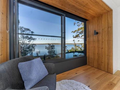 ESTUARY HOUSE Basin View 4pm Check Out Sundays - Perisher Accommodation 6