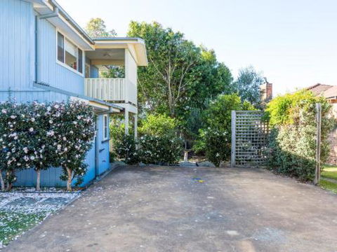 Hyams Seaside Apartment 4pm Check Out Sundays - Perisher Accommodation 2