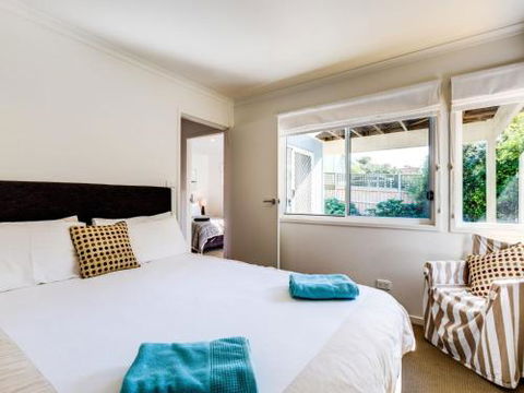Hyams Seaside Apartment 4pm Check Out Sundays - Perisher Accommodation 6