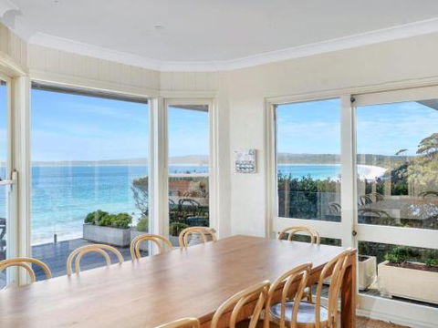 Elandra Absolute Beach Front Luxury - Perisher Accommodation 4