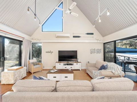 Sea Loft At Hyams Full House 4pm Check Out Sundays - Perisher Accommodation 2