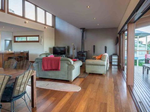 CARMELONE Gerroa 4pm Check Out On Sundays - Perisher Accommodation 6