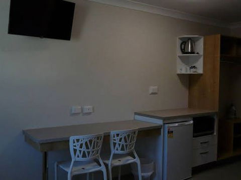 BEST WESTERN CASTLE LODGE MOTEL - Perisher Accommodation 1