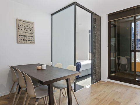 CHARLOTTE Manhatten Building Near Spencer St. & Southern Cross Station - Perisher Accommodation 4