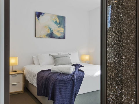 CHARLOTTE Manhatten Building Near Spencer St. & Southern Cross Station - Perisher Accommodation 1