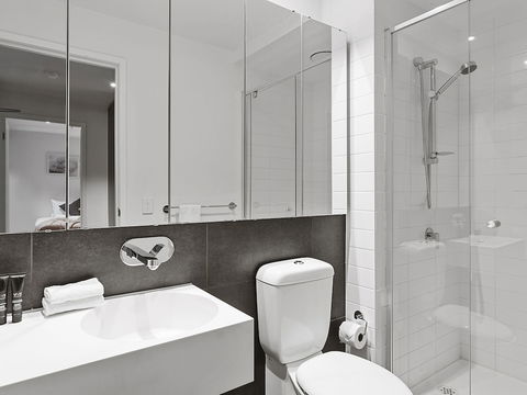 CHARLOTTE Manhatten Building Near Spencer St. & Southern Cross Station - Perisher Accommodation 3
