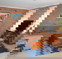 Surf Beach Family Friendly Home - Perisher Accommodation