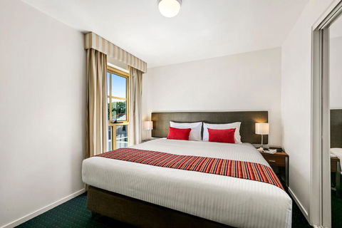 Melbourne Carlton Central Apartment Hotel - Perisher Accommodation 2