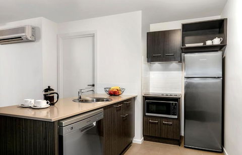 Melbourne Carlton Central Apartment Hotel - Perisher Accommodation 4