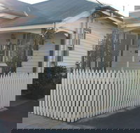 The Postmaster Inn BnB - Perisher Accommodation