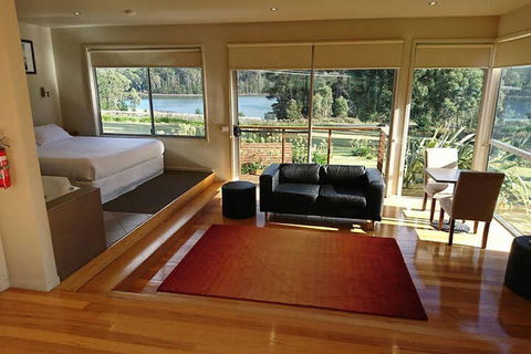 The Mussel Boys - Perisher Accommodation 5