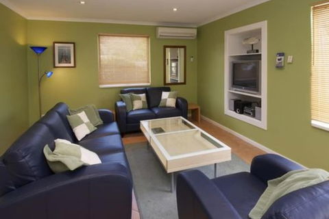 Albany Harbourside Apartments And Houses - Perisher Accommodation 4