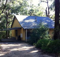 Idyllic Retreat For 4 People in Beautiful Otway Ranges Recharge  Refresh in Hot Tub - Perisher Accommodation