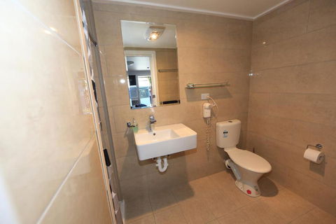 Wattle Grove Motel Maryborough - Perisher Accommodation 1