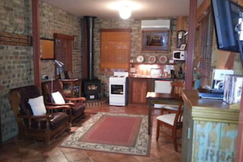 Eagle Foundry Bed & Breakfast - Perisher Accommodation 4